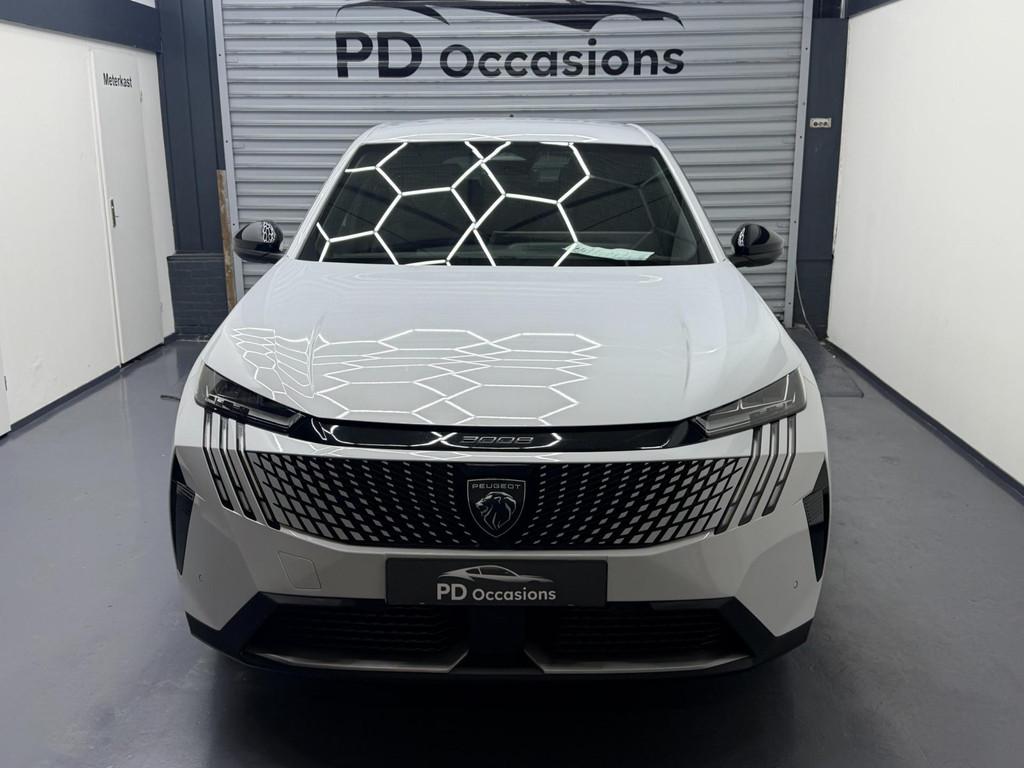Peugeot 3008 1.2 Hybrid 145 Allure - NIEUW MODEL - (360) Cam, Auto's, Peugeot, 145 pk, Gebruikt, Zwart, 1199 cc