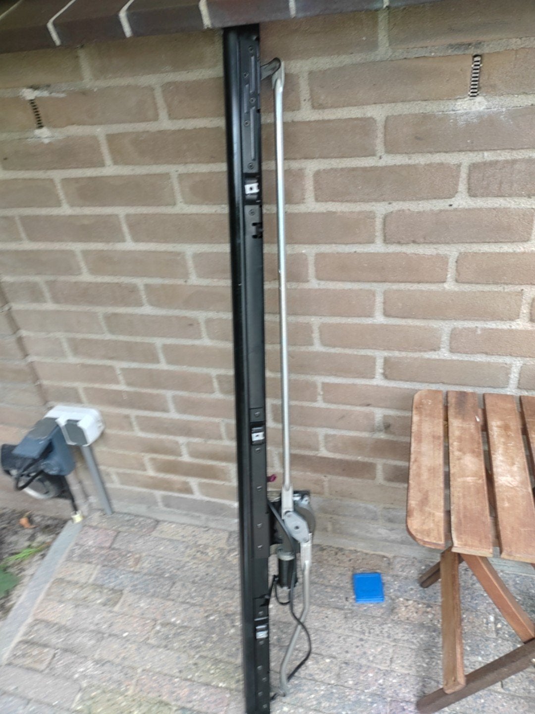 Zonnescherm hoedenplank bmw e60, Ophalen