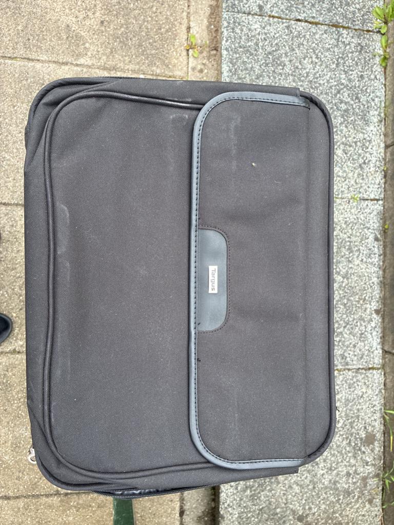 Laptop tas 15,6 - Nieuw niet gebruikt, Computers en Software, Ophalen, 15 inch, Nieuw, Targus