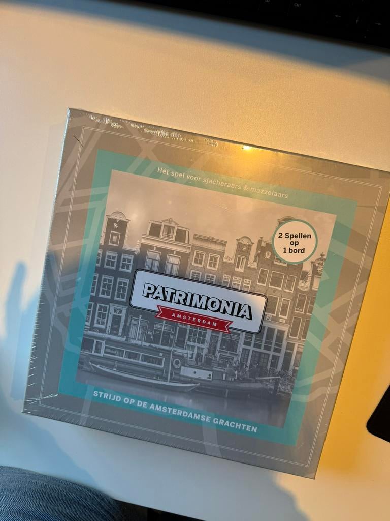 Bordspel amsterdam patrimonia, Ophalen of Verzenden, Zo goed als nieuw