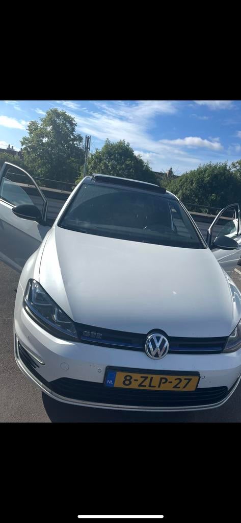 Volkswagen Golf 1.4 TSI Phev 150KW GTE 5D 2015 Wit, 4 cilinders, Wit, 1395 cc, 1499 kg