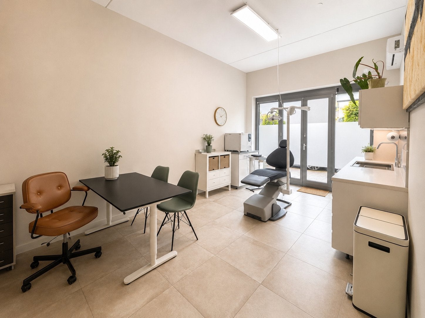 Te huur: praktijkruimte / studio in gezondheidsomgeving, Lichamelijke therapie