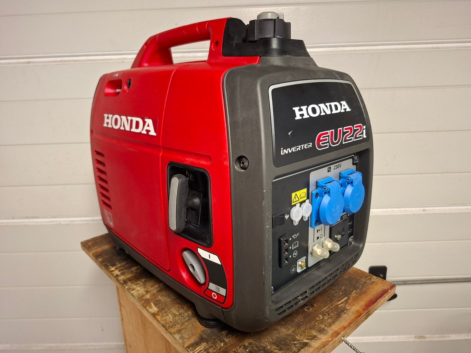 honda eu22i inverter aggregaat/generator, Doe-het-zelf en Verbouw, Aggregaten, Benzine, Ophalen of Verzenden, Zo goed als nieuw