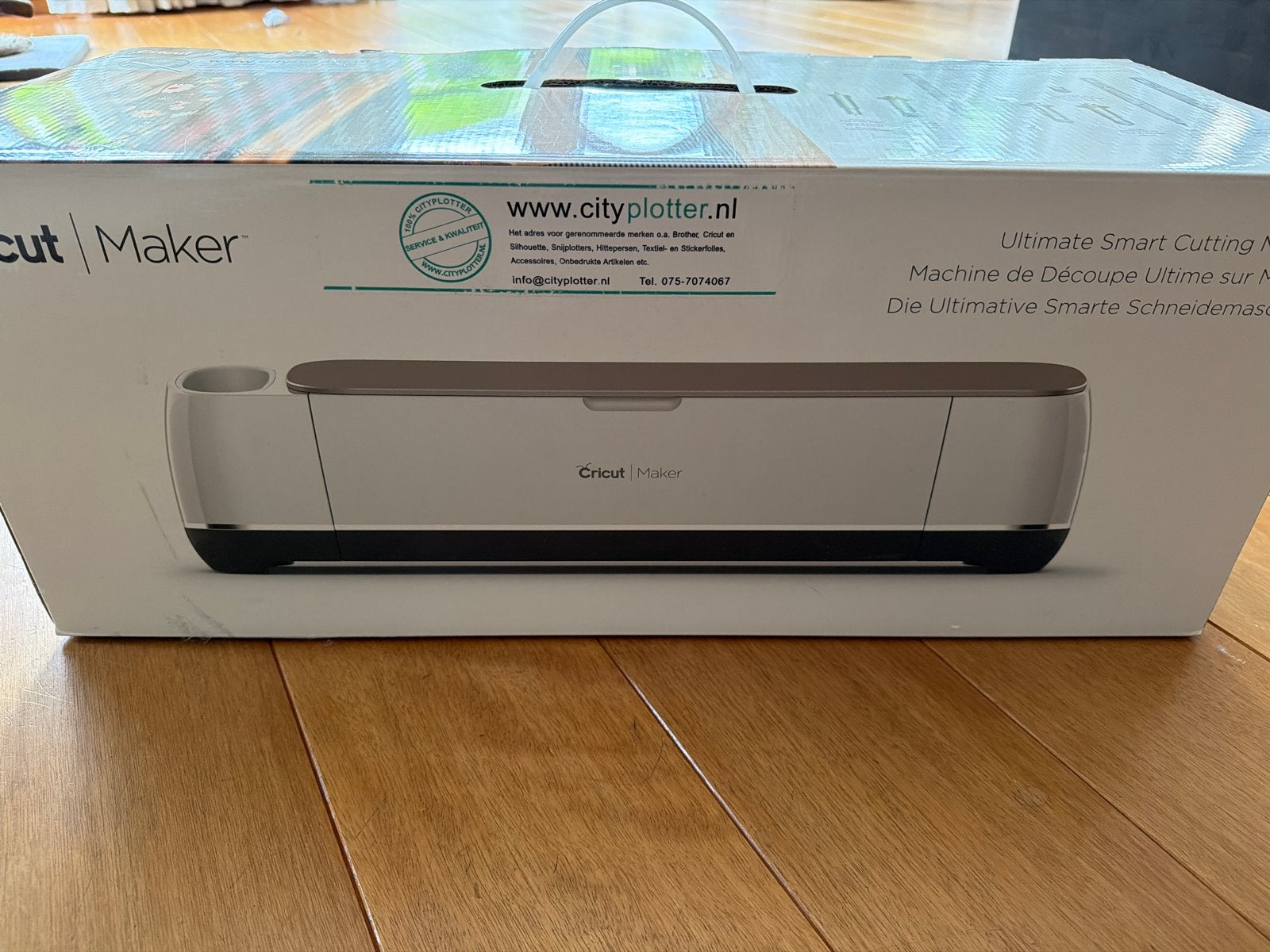 Cricut Maker snijmachine champagne Incl. nieuwe rolletjes, Gebruikt, Overige thema's, Ophalen of Verzenden, Kunststof