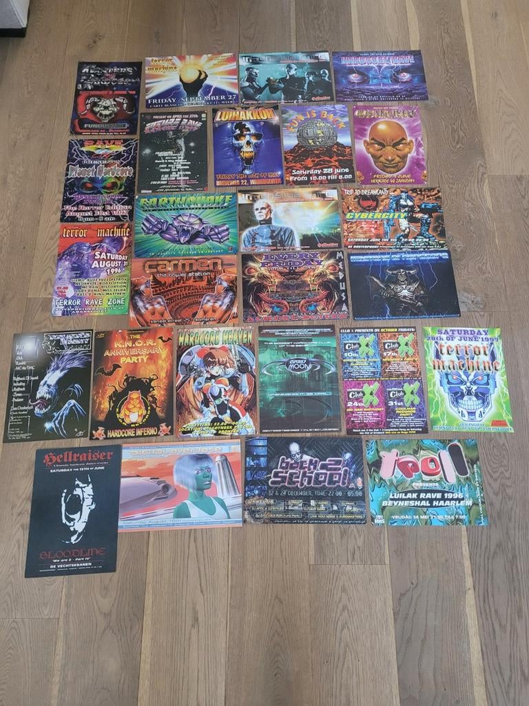 Diverse hardcore flyers ( gabber thunderdome ), Ophalen of Verzenden