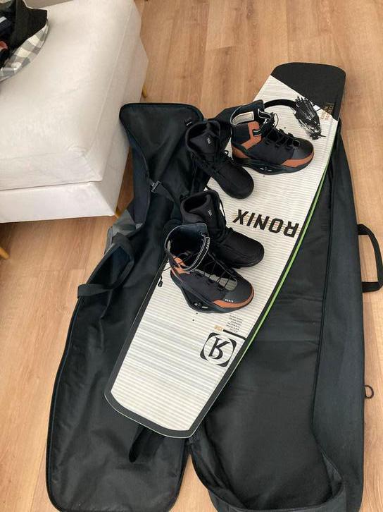 Ronix Wakeboard - Zo goed als nieuw!, Watersport en Boten, Ophalen of Verzenden, Zo goed als nieuw, Board