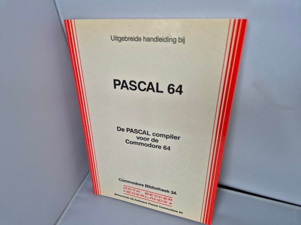 Pascal 64 handleiding, de PASCAL compiler voor Commodore 64, Computers en Software, Ophalen of Verzenden