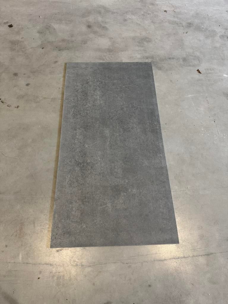 Vloertegels KOOPJE bijkeuken 120x60 laatste 20m2, Doe-het-zelf en Verbouw, Tegels, Ophalen of Verzenden, Zo goed als nieuw