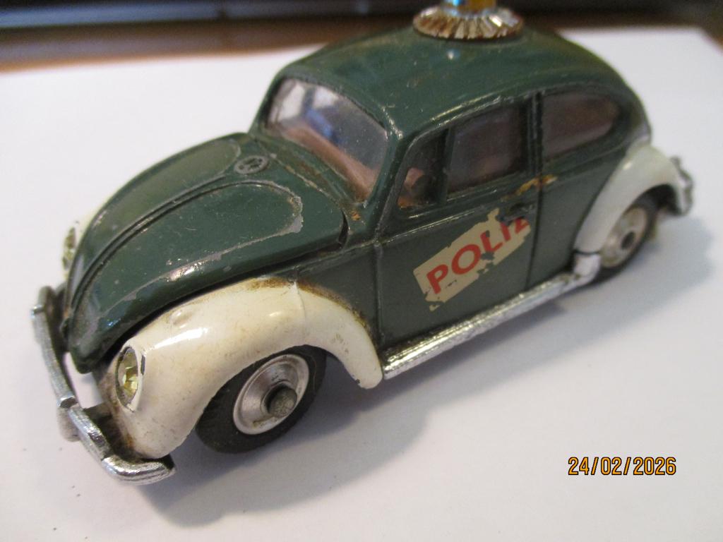 modelauto 1:43 Volkswagen kever corgi toys Polizei, Hobby en Vrije tijd, Modelauto's | 1:43, Verzenden, Gebruikt, Auto, Overige merken