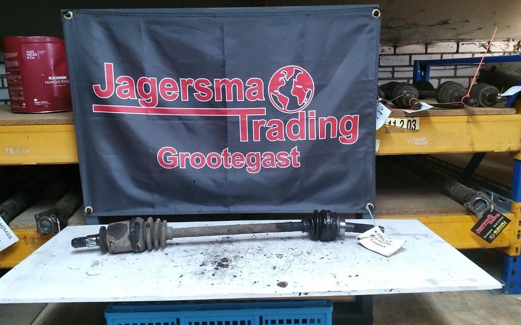 Aandrijfas voor. Subaru Forester SG 2.0T handbak, Ophalen of Verzenden, Gebruikt, Subaru