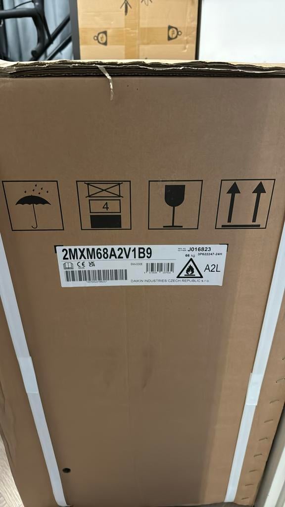 NIEUW IN DOOS Daikin 2MXM50 multisplit buiten unit multi, Nieuw, 3 snelheden of meer, Ophalen of Verzenden, 100 m³ of groter