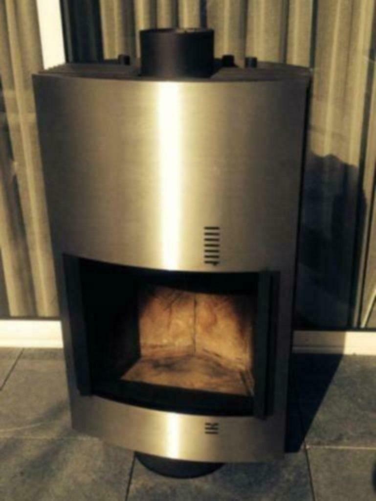 zgan 360 gr draaibare HARRIE LEENDERS FUGA M houtkachel, Huis en Inrichting, Ophalen of Verzenden, Hout, Houtkachel