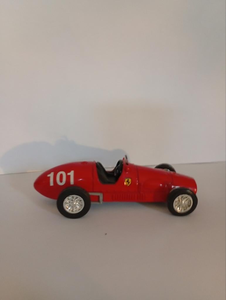 Rode Ferrari 500 F2 Model., Ophalen of Verzenden, Zo goed als nieuw, Auto, Overige merken