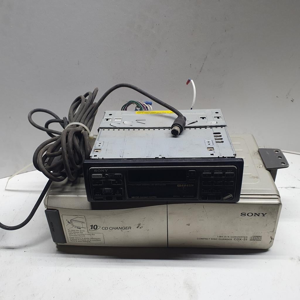 Retro Sony Autoradio met CD Wisselaar - 10 CD's, Ophalen of Verzenden, Gebruikt