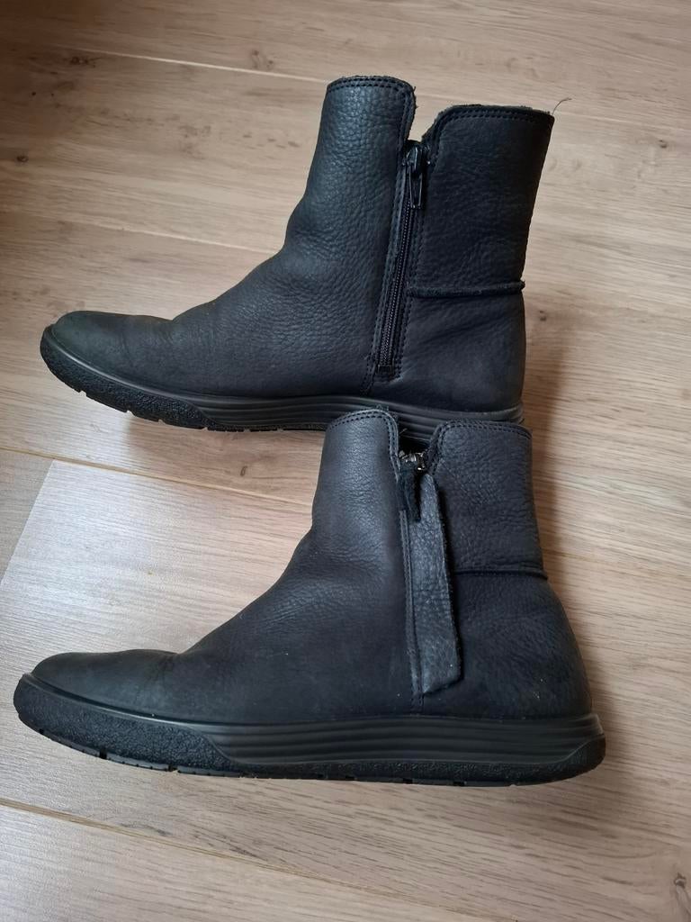 Korte zwarte, gevoerde Ecco laarsjes maat 39, Kleding | Dames, Schoenen, Verzenden, Gedragen, Zwart