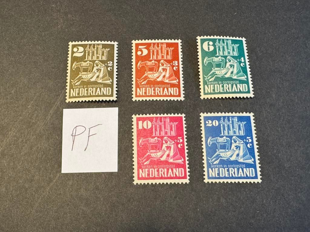 1950 Kerken in oorlogstijd NVPH nr 556-560 postfris, Postzegels en Munten, Verzenden, Na 1940, Postfris