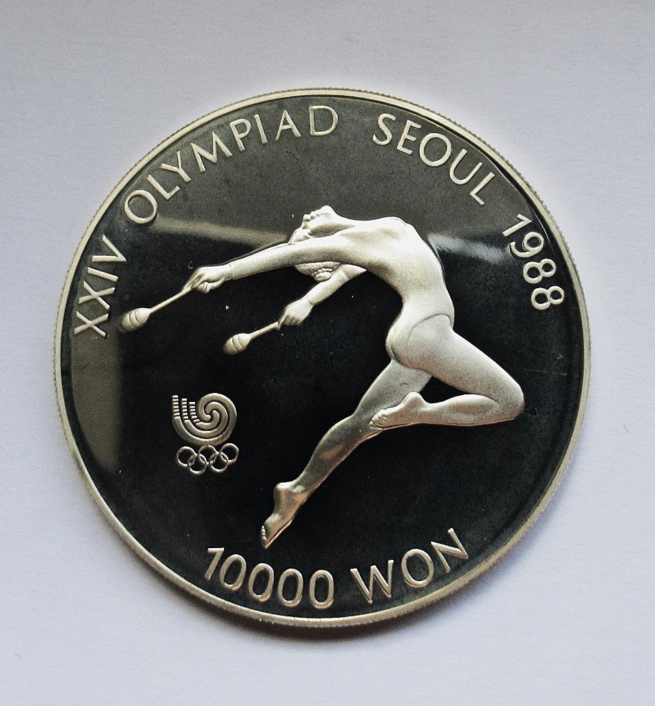 South Korea 10000 won 1988 Gymnast, Ophalen of Verzenden, Zuidoost-Azië, Zilver