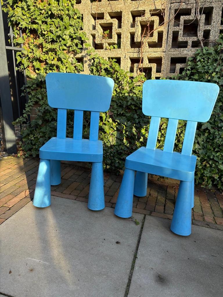 2 blauwe IKEA kinderstoelen - peuters en kleuters, Ophalen, Gebruikt, Stoel(en)