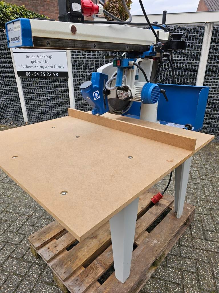 Foto 2 van Afkortzaag Omga 600P3S Schuininstelbaar