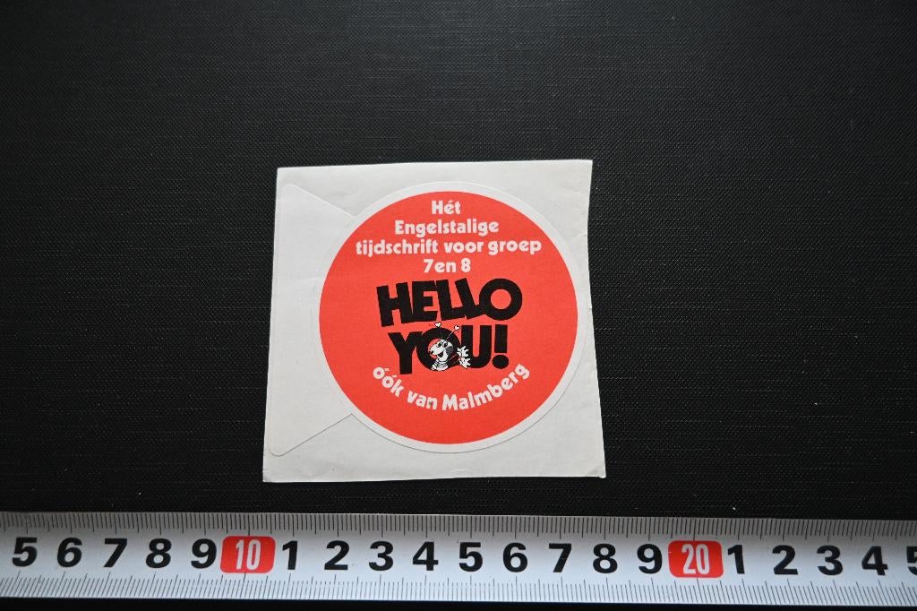 sticker HELLO YOU van malmberg engels tijdschrift groep 7&8, Ophalen, Zo goed als nieuw
