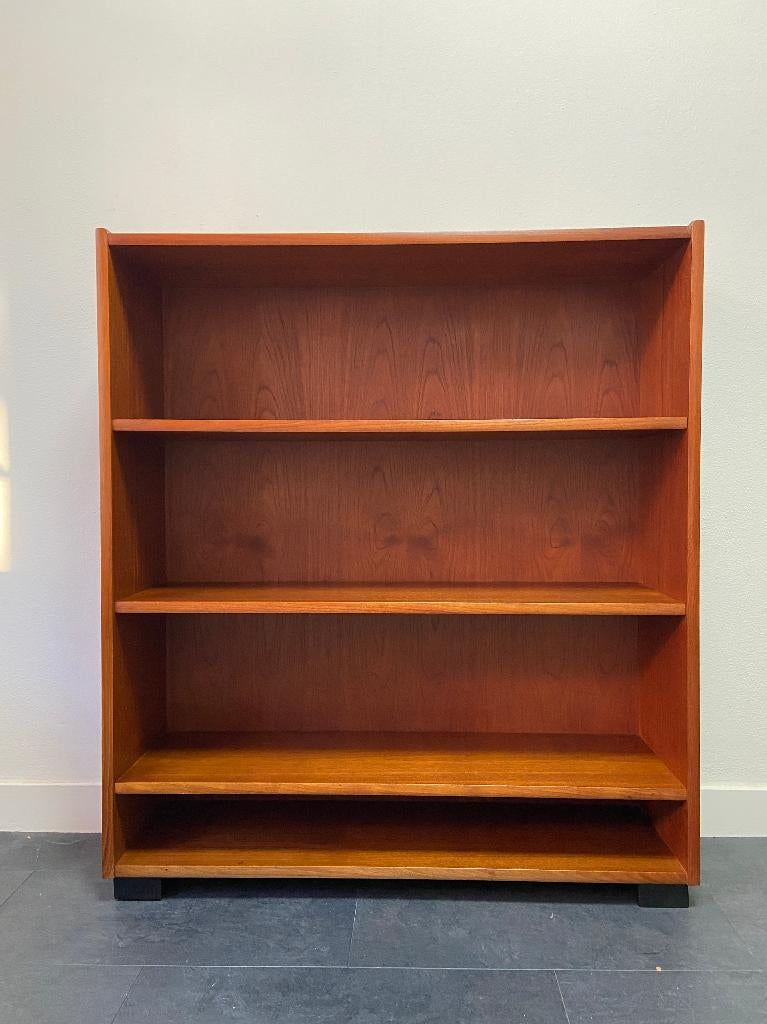 Vintage Deense boekenkast van teakhout, Huis en Inrichting, Kasten | Boekenkasten, Ophalen, Vintage Deens design, Gebruikt, 100 tot 150 cm