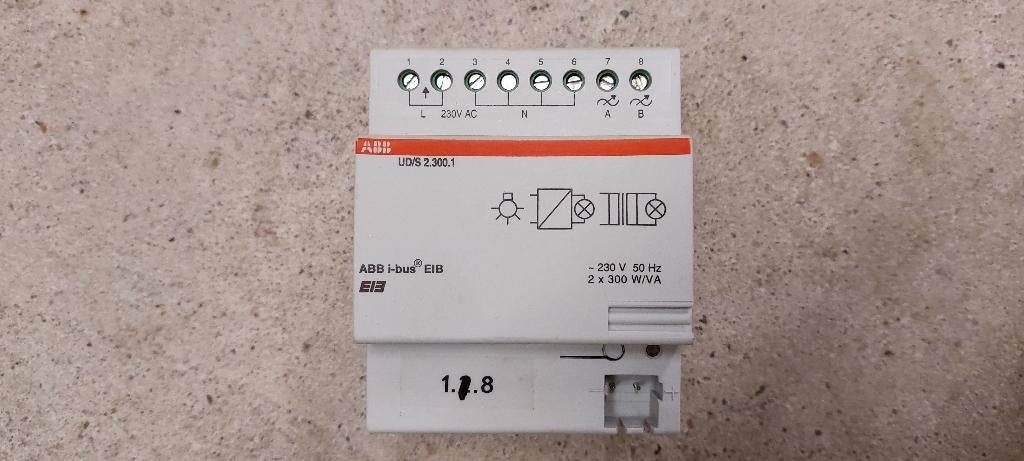 KNX dimblokken (29x) - KNX schakelblok (1x), Ophalen, Gebruikt, Overige typen