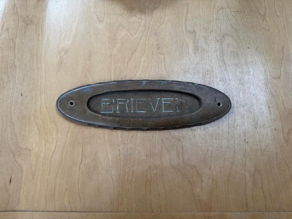 prachtige jaren ‘30 brievenplaat brievenbusklep messing, Ophalen of Verzenden, Gebruikt, Overige materialen, Brievenbusklep
