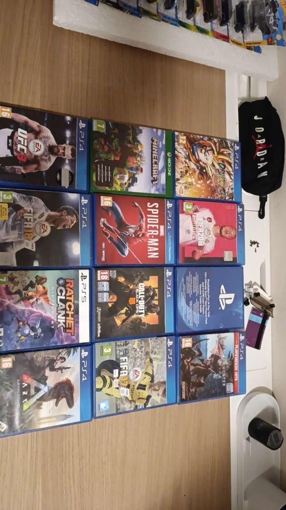 grote bundel PS4 & PS5 games, Ophalen of Verzenden, Gebruikt
