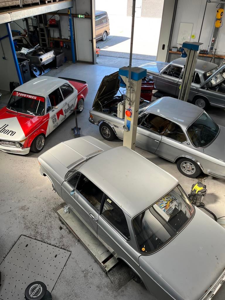 Derby Classics: bmw klassieker specialist 2002 e9 e30 e10 ti, Garantie, Autoruitschadeherstel