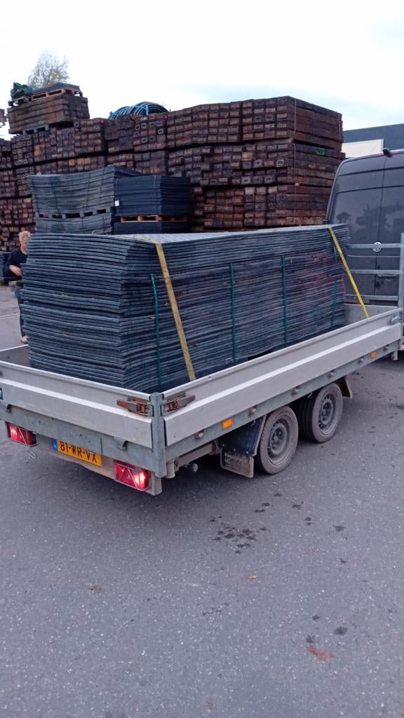 Kunststof Rijplaten te Huur/koop  voor Bouw & Evenementen, Zakelijke goederen, Machines en Bouw | Industrie en Techniek, Ophalen of Verzenden