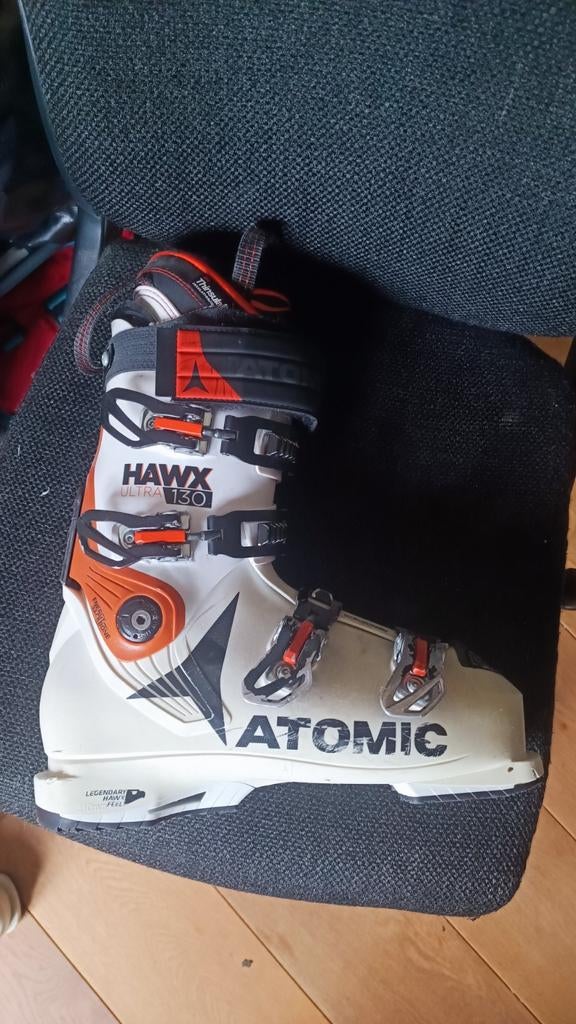 Atomic hawk ultra 130 skischoen maat 43, Sport en Fitness, Skiën en Langlaufen, Ophalen, Gebruikt, 100 tot 140 cm, Schoenen