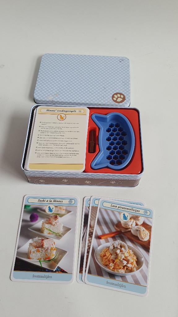 Kattensnoepjes en Maaltijden Zelf maken, recepten blik. 7B15, Ophalen of Verzenden, Vee