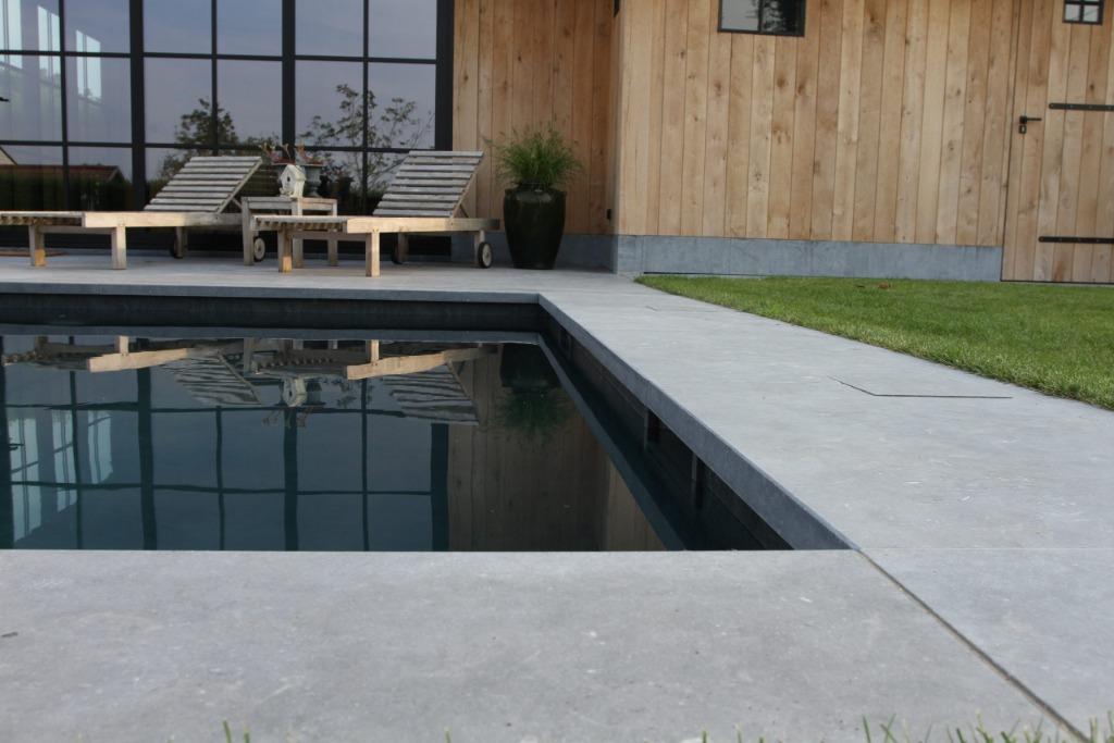 Belgisch Hardsteen zwembadranden 100x35x5/3cm, Doe-het-zelf en Verbouw, Tegels, 60 cm of meer, Hardsteen, 60 cm of meer, Overige typen