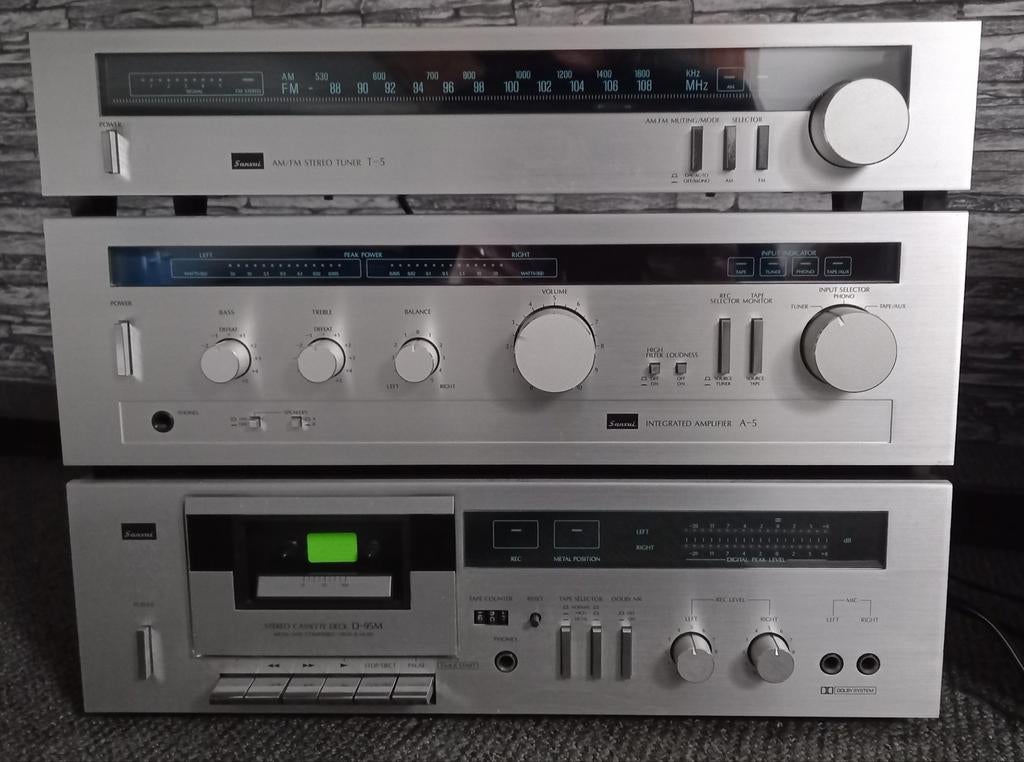Sansui Stereo Vintage Set - Tuner, Versterker, Cassettedeck, Ophalen of Verzenden, Gebruikt, Tuner of Radio, Losse componenten