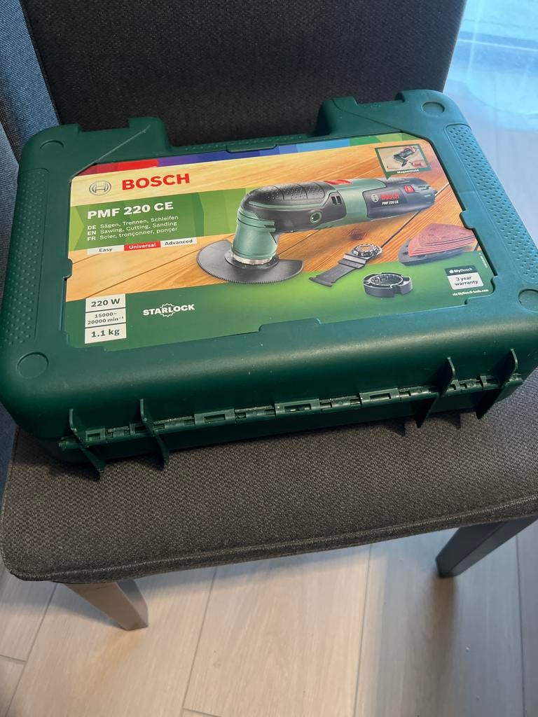 Bosch PMF 220 CE Multitool in Koffer, Ophalen of Verzenden, Gebruikt, Minder dan 600 watt, Overige typen