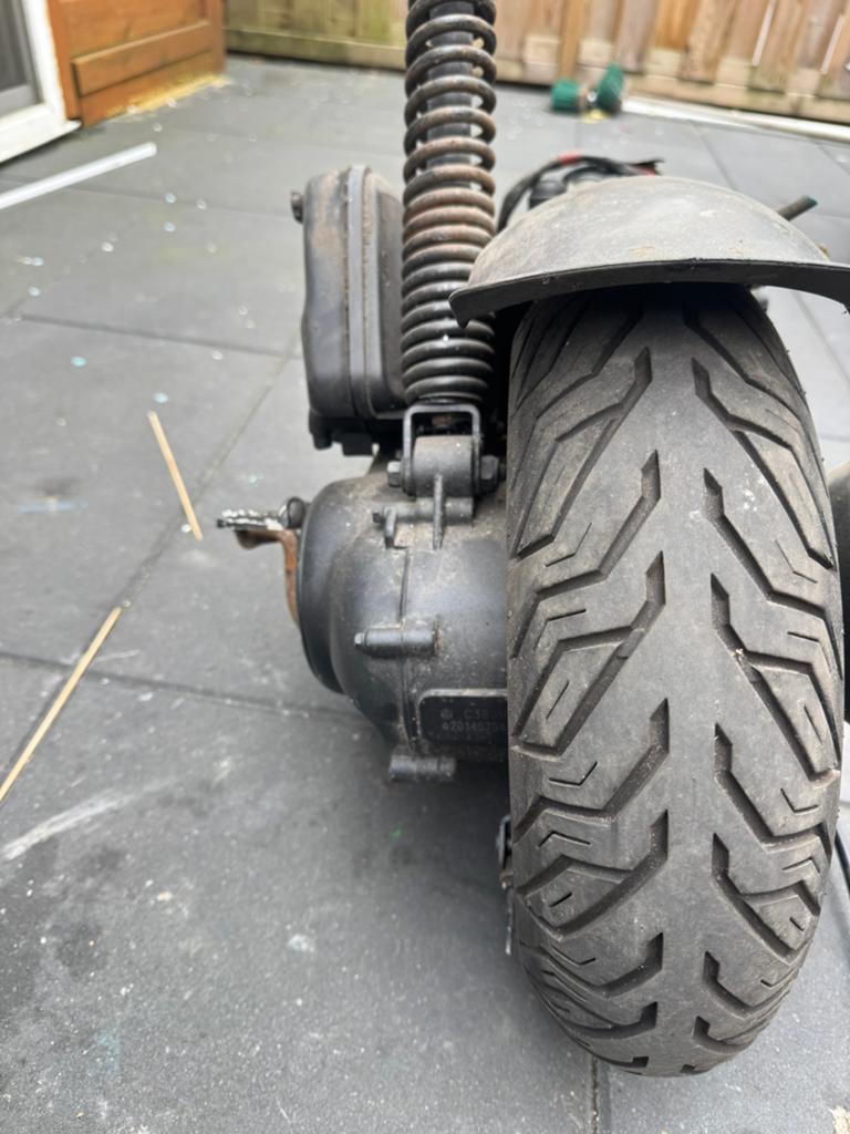 Vespa LX / S 50cc 4T motorblok compleet lopend gedemonteerd, Fietsen en Brommers, Ophalen, Gebruikt, Blok, Vespa