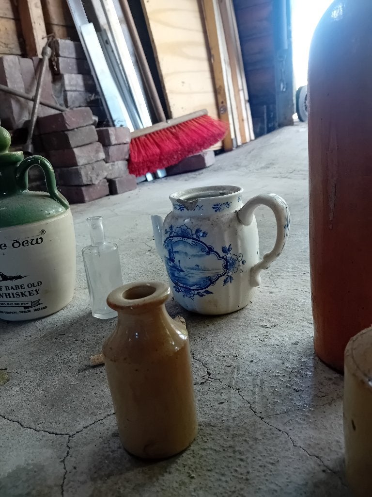 Bodemvondsten, kruiken, potjes, flessen, Antiek en Kunst, Ophalen