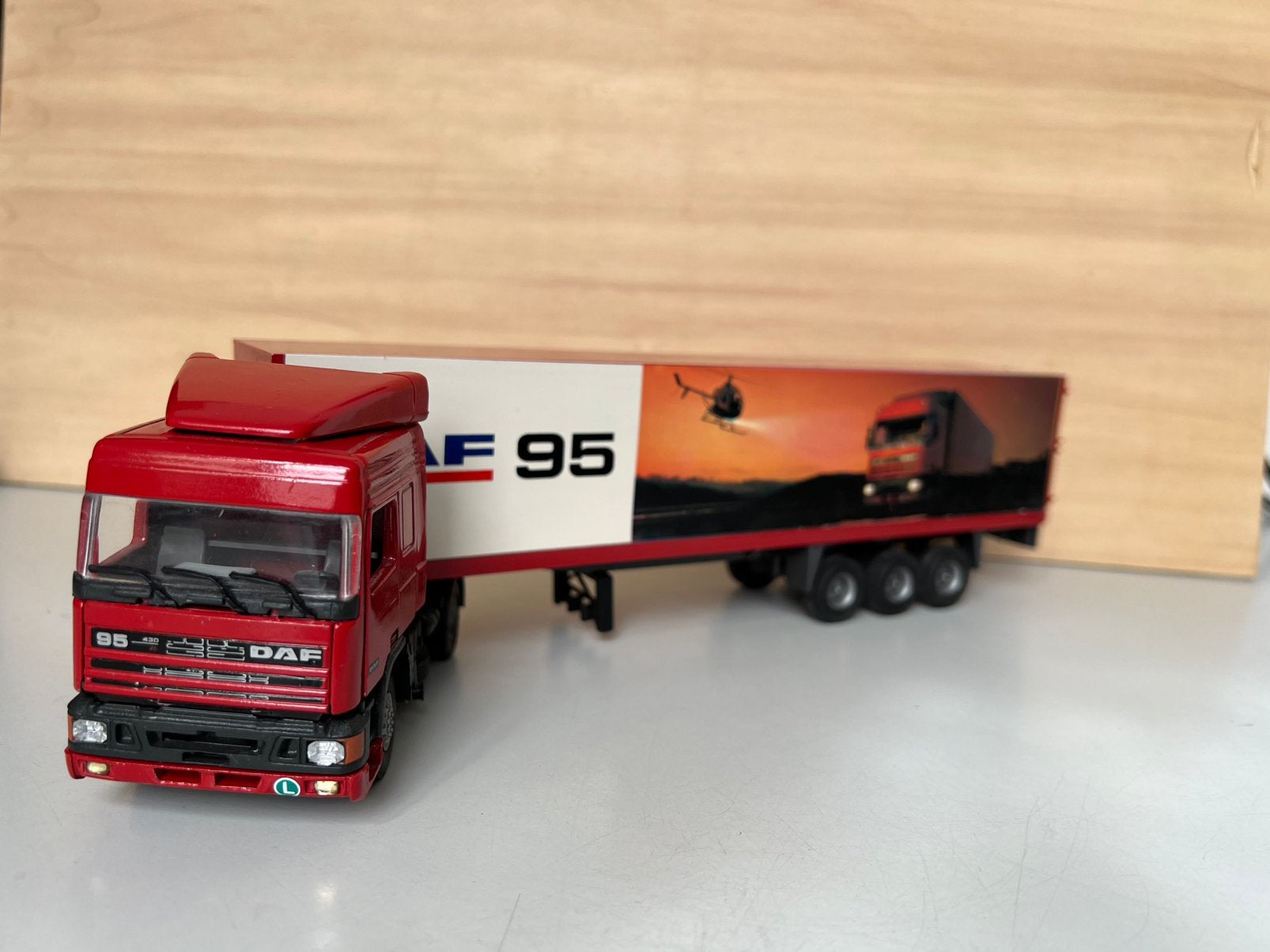 DAF 95 430 Trekker met 3 assige oplegger. Tekno., Ophalen of Verzenden, Zo goed als nieuw, Bus of Vrachtwagen, Tekno