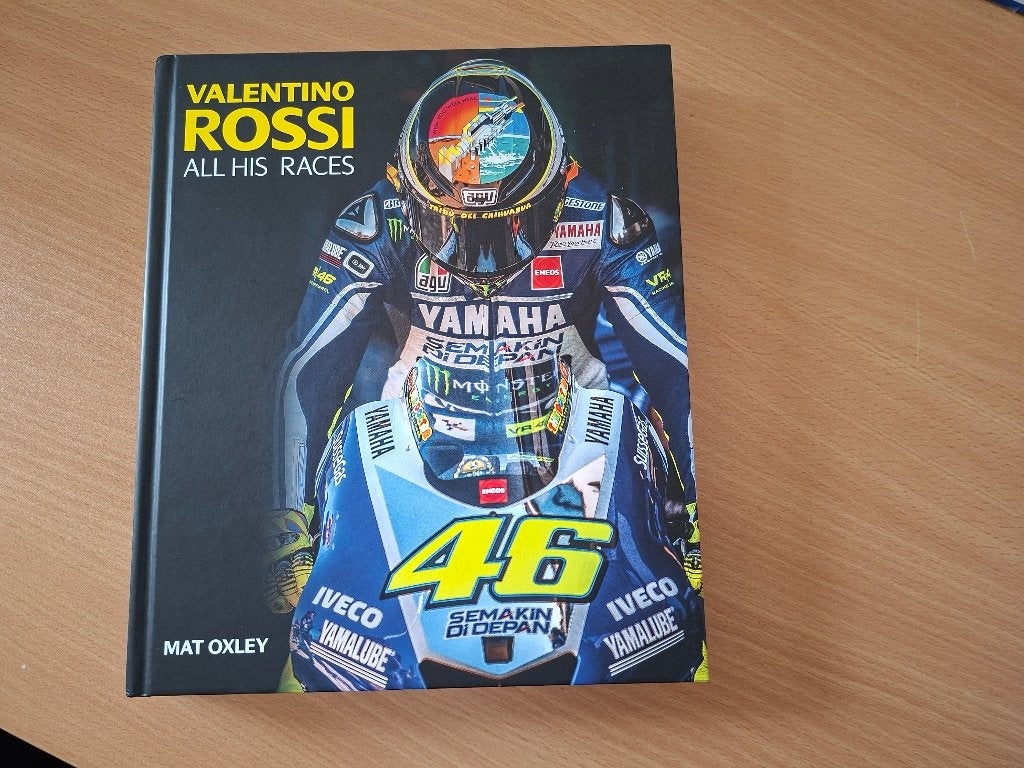 Valentino Rossi boek All his races !, Ophalen of Verzenden, Nieuw, Overige sporten