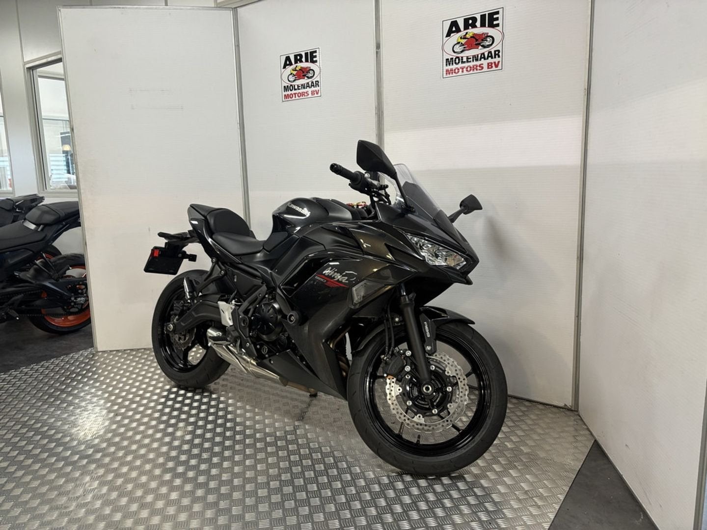Kawasaki Ninja 650 (bj 2026), Motoren, Motoren | Kawasaki, 2 cilinders, 649 cc, Bedrijf, Onbekend