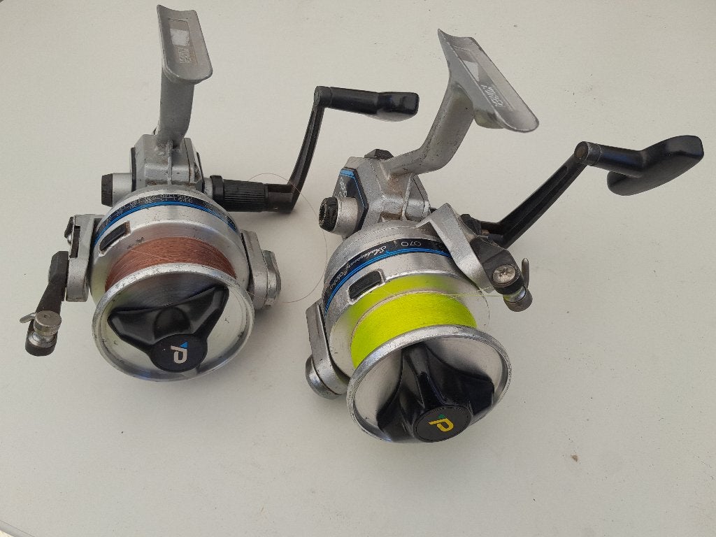 te koop 2x vis molen Shakespeare alpha 070 2100D serie, Watersport en Boten, Ophalen of Verzenden, Gebruikt, Molen