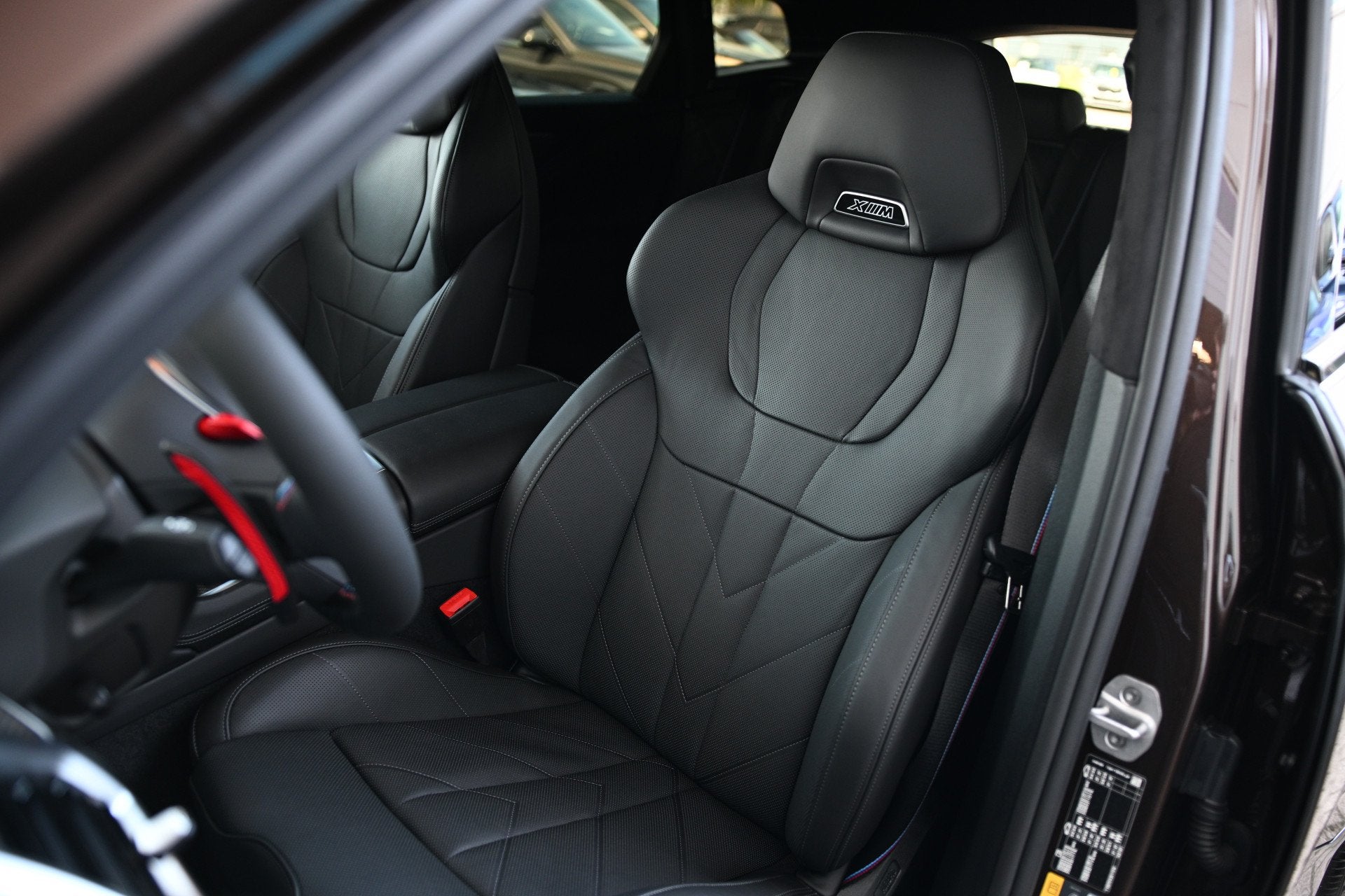 BMW XM PHEV 50e Automaat / Trekhaak / Bowers & Wilkins / M M, Auto's, BMW, Bedrijf, Vierwielaandrijving, Hybride Elektrisch/Benzine