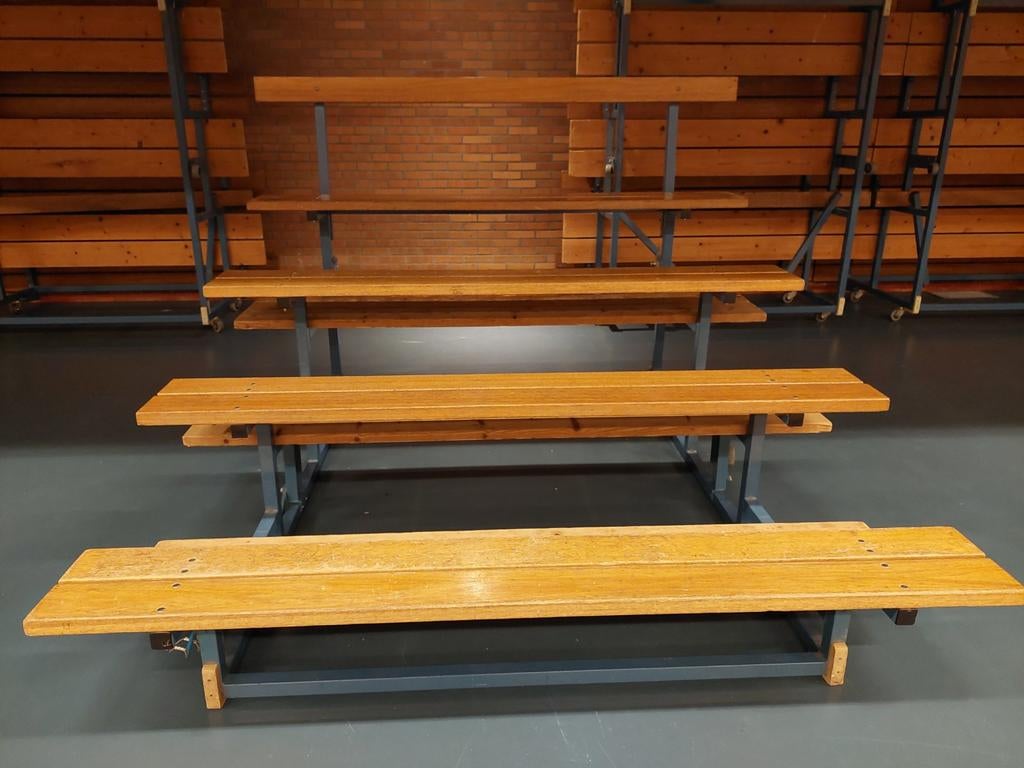 3x Mobiele Sportzaal Tribune - Gebruikt, Ophalen, Gebruikt