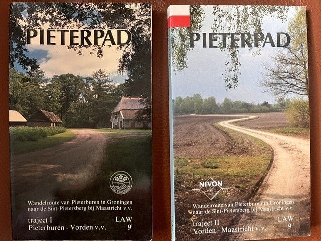 2x Pieterpad (deel I en deel II), Overige merken, Verzenden, Europa, Zo goed als nieuw