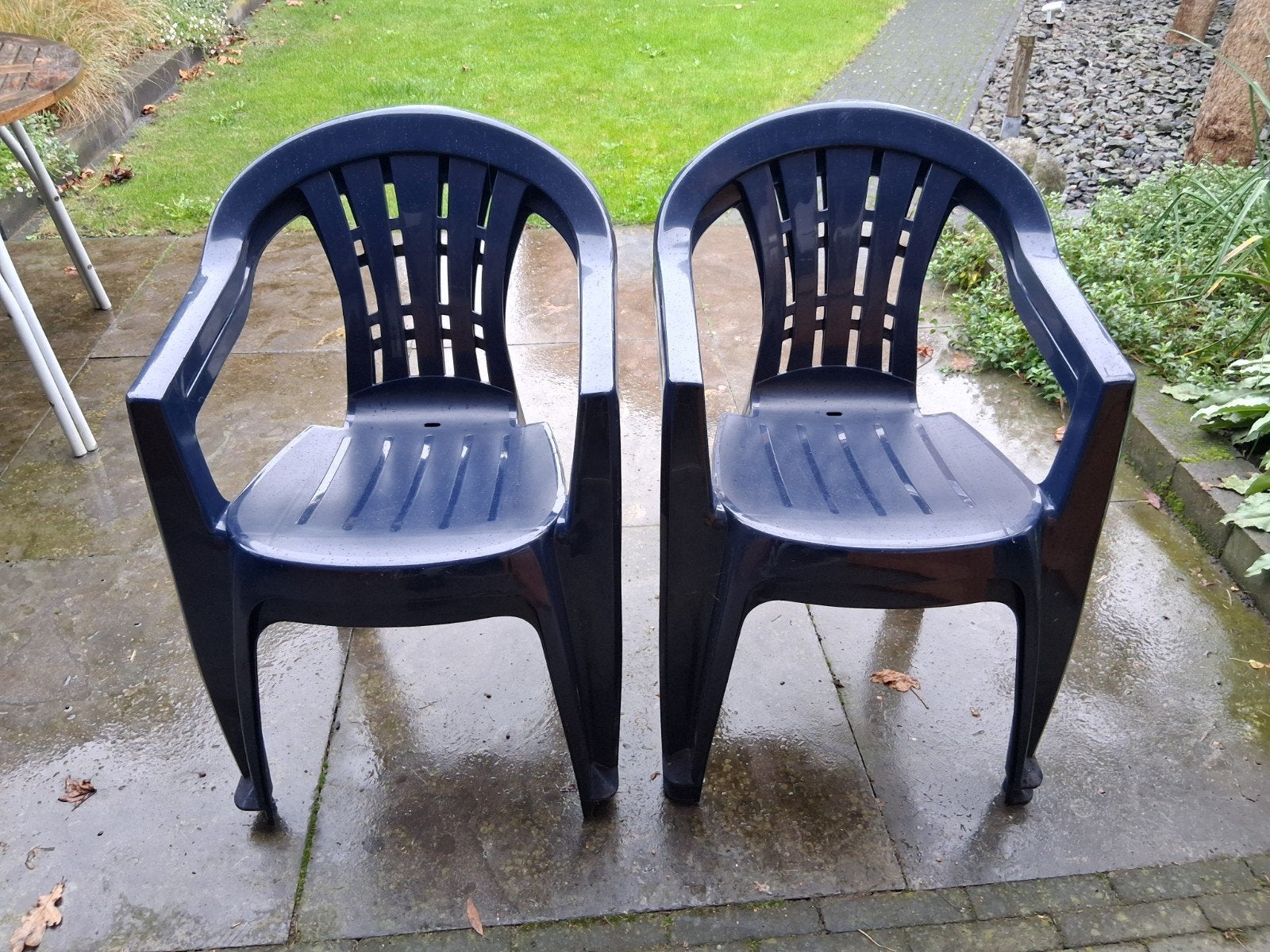 Jardin stapelstoelen - 4 stuks, donkerblauw, Ophalen, Gebruikt, Kunststof, Stapelbaar