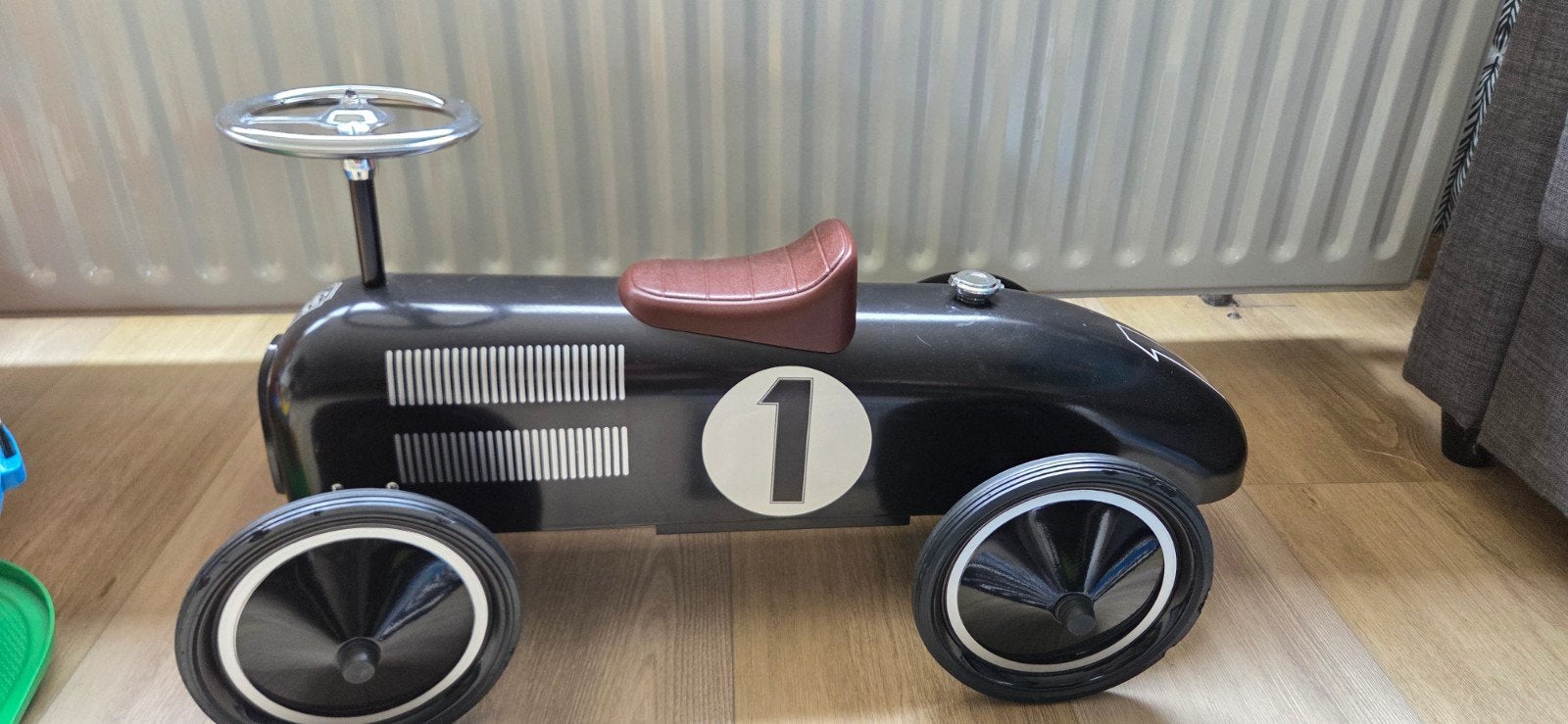 Zwarte Retro Loopauto, Kinderen en Baby's, Ophalen, Zo goed als nieuw, Loopvoertuig