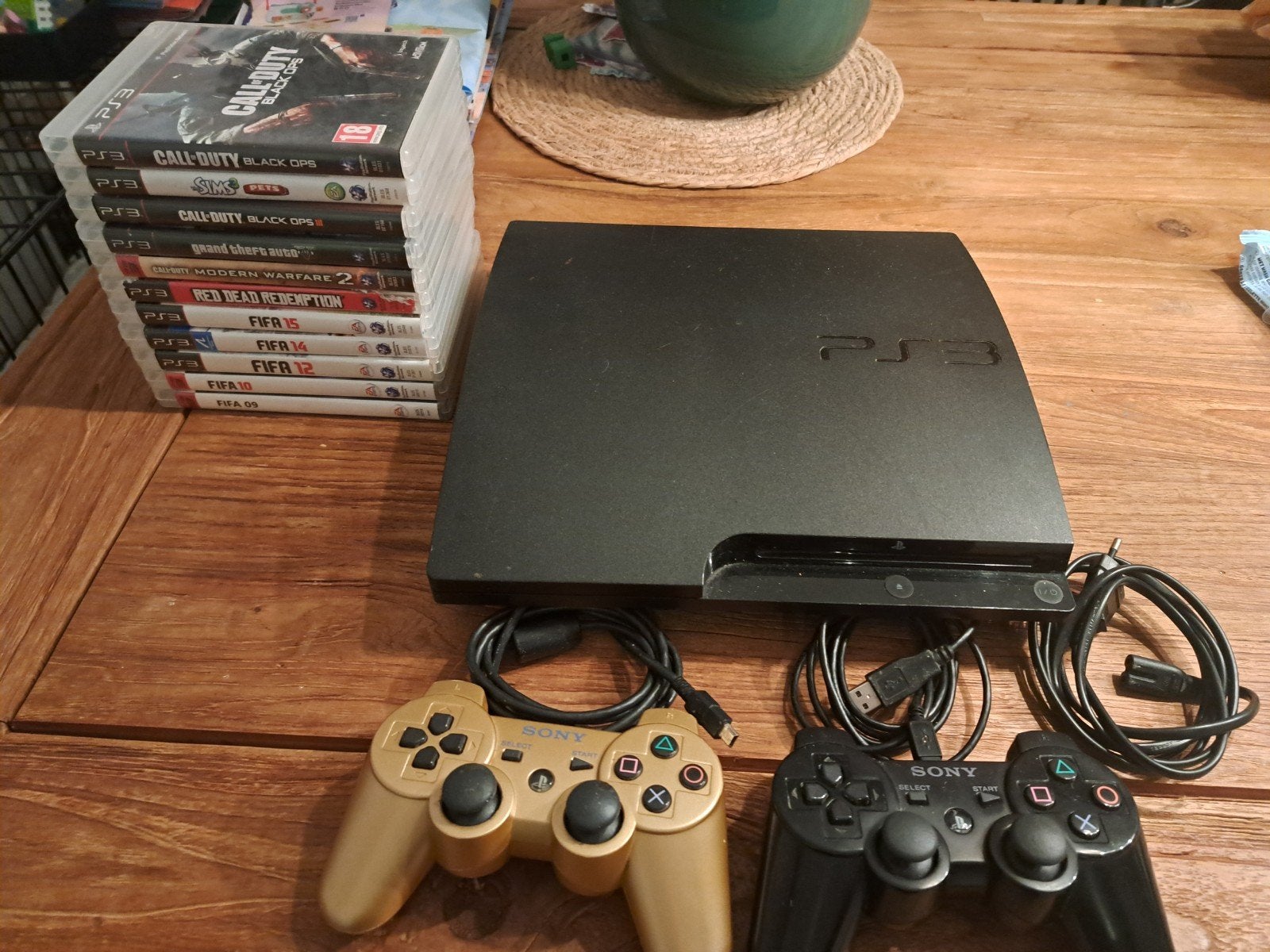 PlayStation 3 Slim met games en 2 controllers, Spelcomputers en Games, Ophalen, Met 2 controllers, Slim, Gebruikt