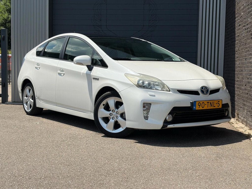 Toyota Prius 1.8 Dynamic Business Automaat|Camera|Ecc, Auto's, Toyota, Euro 5, Gebruikt, 1340 kg, 4 cilinders
