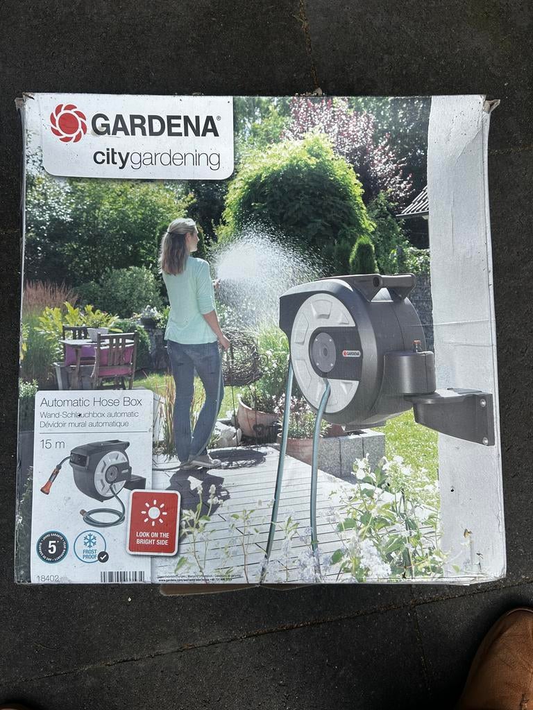 Gardena Citygardening Automatische Slangenbox 15m - Grijs, Ophalen of Verzenden, Zo goed als nieuw, Tuinslanghaspel