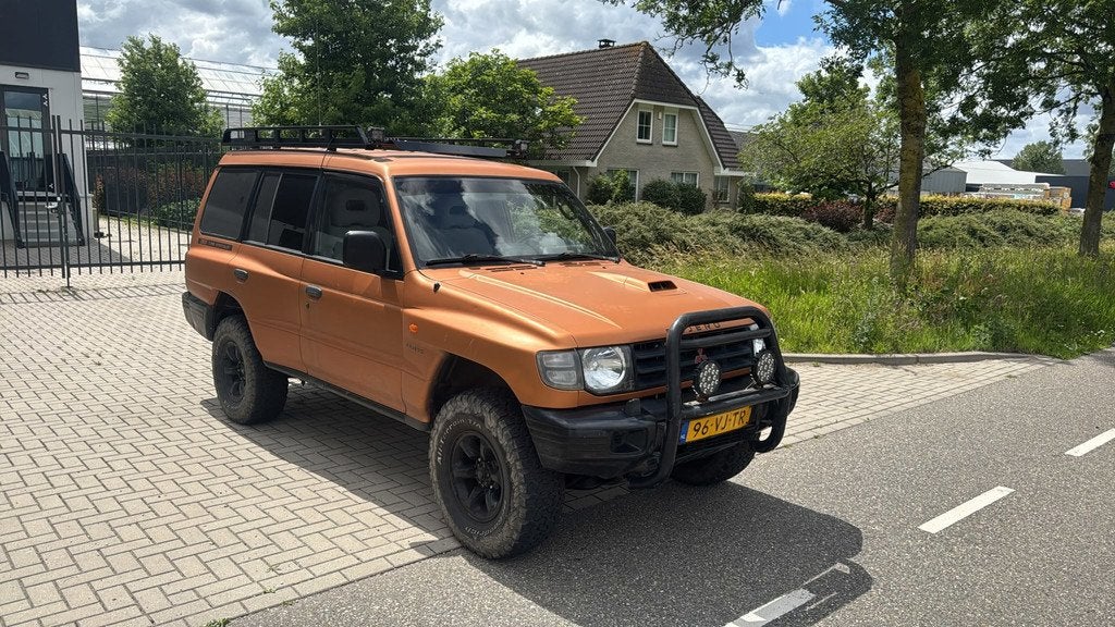 Mitsubishi Pajero 2.8 GLS LB Panel Van 255.477 NAP AIRCO 199, Euro 2, 125 pk, Gebruikt, 4 cilinders